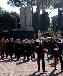 Il Presidente Ciampi rende omaggio ai Caduti delle Fosse Ardeatine, nel 59° anniversario dell'eccidio