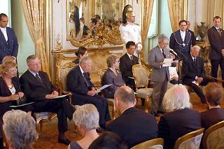 Il Principe Hitachi, Presidente Onorario &quot;The Japan Art Association&quot; rivolge il suo indirizzo di saluto nel corso dell'incontro con i promotori, la giuria ed i vincitori del &quot;Praemium Imperiale&quot; 2003