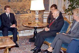 Il Presidente Ciampi, a fianco il Sottosegretario agli Affari Esteri Margherita Boniver, a colloquio con il Presidente della Repubblica di Lituania Rolandas Paksas