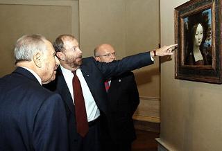 Il Presidente della Repubblica Italiana Carlo Azeglio Ciampi, durante la visita alla National Gallery, osserva l'opera di Leonardo da Vinci &quot;Ginevra de' Benci&quot;