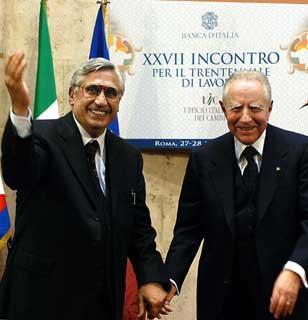 Il Presidente Ciampi con Antonio Fazio, Governatore della Banca d'Italia alla Pontificia Università San Tommaso d'Aquino