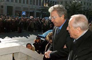Il Presidente Ciampi con il Sindaco Gianfranco Lamberti, all'arrivo in Municipio