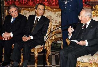 Il Presidente Ciampi, rivolge il suo indirizzo di saluto ai Rettori Rinaldo Bertolino, Piero Tosi e rispettive delegazioni, per il VI centenario di fondazione dell'Università degli Studi di Torino, e della Conferenza dei Rettori