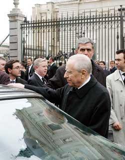 Il Presidente Ciampi al termine dei Funerali di Stato, in onore delle vittime della strage dell' 11 marzo, officiata nella Cattedral De Santa Maria La Real De la Almudena