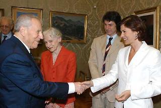 Il Presidente Ciampi con i familiari di Enrico Berlinguer, poco prima della cerimonia di commemorazione di Enrico Berlinguer al Palazzo Montecitorio
