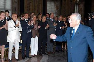 Il Presidente Ciampi, in occasione dell'incontro con gli stilisti partecipanti alla "Settimana Alta RomaAlta Moda"
