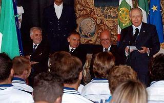 Il Presidente Ciampi, rivolge il suo augurio ai giovani atleti in partenza per i Giochi Olimpici di Atene 2004