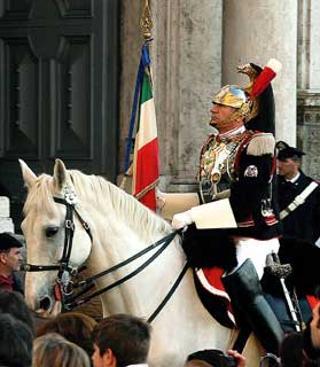 Cambio della Guardia da parte del Reggimento Corazzieri, in occasione della Festa del Tricolore