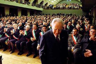 Il Presidente Ciampi poco prima del suo intervento al Teatro Augusteo