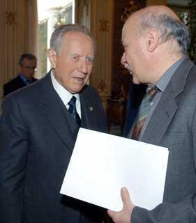 Il Presidente Ciampi con Pier Scolari, in occasione dell'incontro al Quirinale