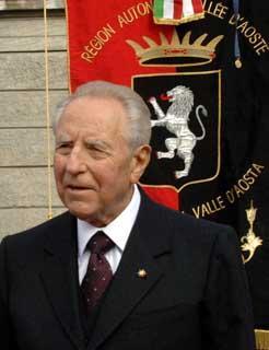 Il Presidente Ciampi al suo arrivo in Valle D'Aosta