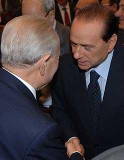 Il Presidente Ciampi con il Presidente del Consiglio Silvio Berlusconi, in occasione dell'insediamento della VIII Consiliatura del CNEL