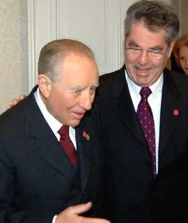 Il Presidente Ciampi con il Presidente della Repubblica d'Austria Fischer, in occasione dell'incontro bilaterale