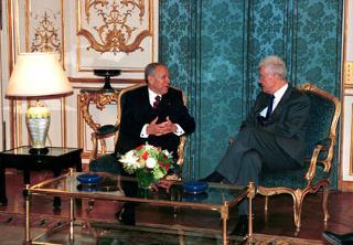 Visita del Presidente della Repubblica nella Repubblica Francese. Il Presidente Ciampi a colloquio con il Primo Ministro Lionel Jospin