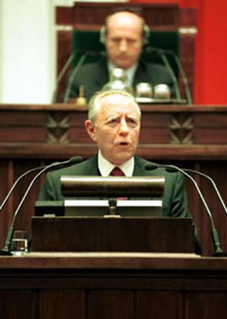 Visita ufficiale del Presidente della Repubblica Carlo Azeglio Ciampi nella Repubblica di Polonia. Allocuzione del Presidente Ciampi alla Camera dei deputati