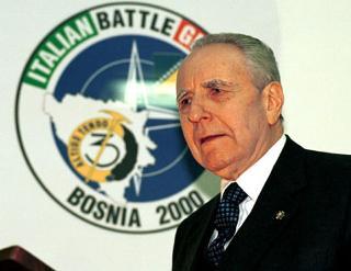 Visita in Bosnia-Erzegovina - Indirizzo di saluto del Presidente Ciampi al Contingente italiano in Bosnia
