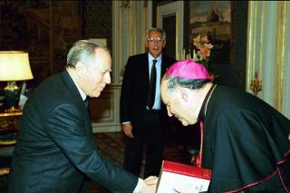 Incontro con S.E. Rev.ma Mons. Giovanni Rinaldi, nuovo Vescovo di Acerra, Palazzo del Quirinale