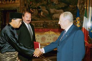 Il Presidente della Repubblica riceve S.E. il Signor Shamsuddin bin Abdullah, nuovo Ambasciatore della Federazione della Malaysia