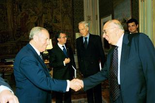 Incontro con i rappresentanti italiani nella Convenzione incaricata di elaborare il testo della Carta dei Diritti Fondamentali dell'Unione Europea