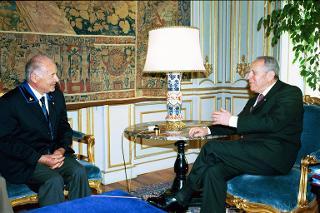 Incontro con il Magg. Gen. Dante Pigliapoco, Presidente dell'Associazione Nazionale Autieri d'Italia e con il Comitato di Presidenza del sodalizio