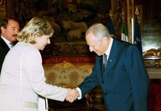 S.E. Maria De Los Angeles Florez Prida, nuovo Ambasciatore di Cuba: presentazione delle Lettere credenziali, Palazzo del Quirinale