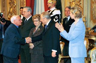 Incontro con il Consiglio di Presidenza, il Consiglio Direttivo ed i candidati ai Premi David di Donatello per il 2001
