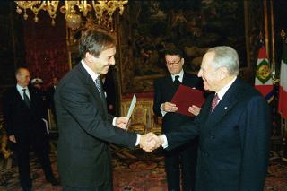 S.E. Sig. Miodrag Lekic, nuovo Ambasciatore della Jugoslavia: presentazione delle Lettere credenziali, Palazzo del Quirinale