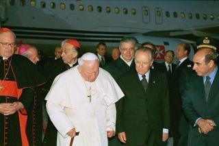 Incontro del Presidente della Repubblica con Sua Santità Giovanni Paolo II al rientro dalla visita in Grecia, Siria e Malta