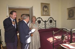 Il Presidente Ciampi a Caprera rende omaggio a Giuseppe Garibaldi e visita il Museo