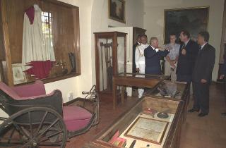 Il Presidente Ciampi a Caprera rende omaggio a Giuseppe Garibaldi e visita il Museo