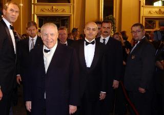 Intervento del Presidente della Repubblica all'inaugurazione della stagione d'opera e balletto 2001/2002 del Teatro alla Scala di Milano
