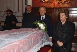 Omaggio alla salma del Presidente Emerito della Repubblica, Giovanni Leone, presso la Camera ardente allestita al Senato della Repubblica