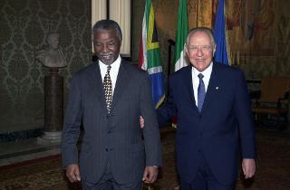 Incontro e successiva colazione in onore del Presidente della Repubblica del Sud Africa e della Signora Mbeki
