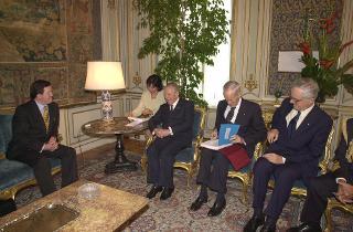 Il Presidente della Repubblica incontra George Robertson, Segretario generale della NATO