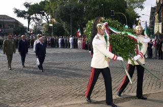 Intervento del Presidente della Repubblica a Porta S. Paolo per la deposizione di una corona d'alloro, in occasione della cerimonia commemorativa della Difesa di Roma