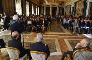 Incontro con gli studenti del Progetto Scuola in occasione della consegna di onorificenze dell'OMRI a Enrico Bombieri e Roberto Vittori