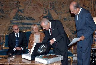 Presentazione dei volumi "Eneide" di Virgilio e "Confessioni" di Sant'Agostino, curati dalla Società Internazionale di Arte e Cultura ART'E'
