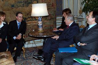 Incontro con il Presidente della Repubblica di Colombia, Signor Alvaro Uribe Velez