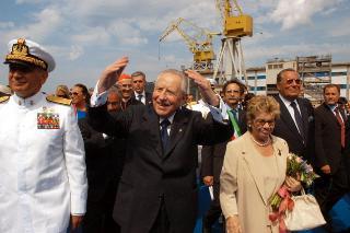 Intervento del Presidente della Repubblica alla cerimonia del varo della portaerei &quot;Cavour&quot;, Riva Trigono (Genova)