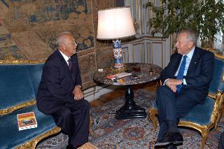 Il Presidente Carlo Azeglio Ciampi con il Dott. Giovanni Giovannini