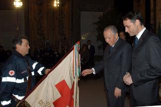 Cerimonia di consegna della Medaglia d'Oro al Merito Civile alla Croce Rossa Italiana
