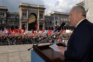 Intervento del Presidente della Repubblica, in forma ufficiale, alla celebrazione del 60° anniversario della Liberazione, Milano