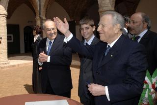 Intervento del Presidente della Repubblica, in forma privata, all'inaugurazione della Mostra &quot;Gentile da Fabriano e l'altro Rinascimento, Fabriano