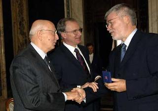 Il Presidente Giorgio Napolitano con Guglielmo Epifani e Sergio Cofferati, in occasione del centenario di fondazione della Confederazione.