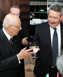 Il Presidente Giorgio Napolitano con il Governatore della città durante il pranzo offerto in onore del Capo dello Stato