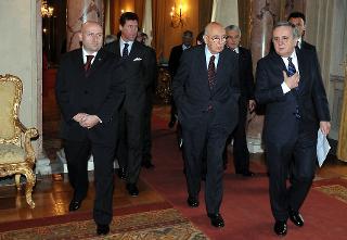 Il Presidente Giorgio Napolitano con il Ministro Sacconi, il Presidente dell'ANMIL Bettoni, il Presidente dell'INAIL Sartori ed il Presidente della Commissione Parlamentare Tofani