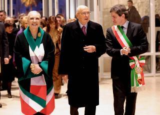 Il Presidente Giorgio Napolitano con la stilista Laura Biagiotti ed il Sindaco di Roma Gianni Alemanno durante la visita in anteprima della Mostra dedicata a Giacomo Balla