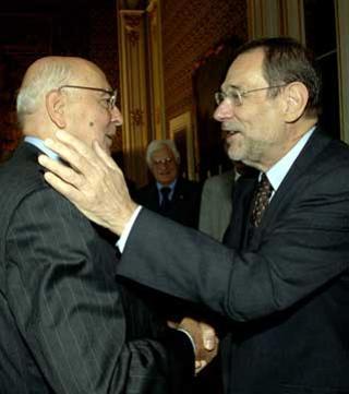 Il cordiale incontro del Presidente Giorgio Napolitano con Javier Solana, Alto Rappresentante per la Politica Estera e di Sicurezza Comune dell'Unione Europea.