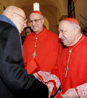 Il Presidente della Repubblica Giorgio Napolitano accolto dai Cardinali Bertone e Tettamanzi alla Biblioteca Ambrosiana