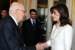 Il Presidente Giorgio Napolitano accoglie la Signora Josephina Topalli, Presidente del Parlamento della Repubblica Albanese